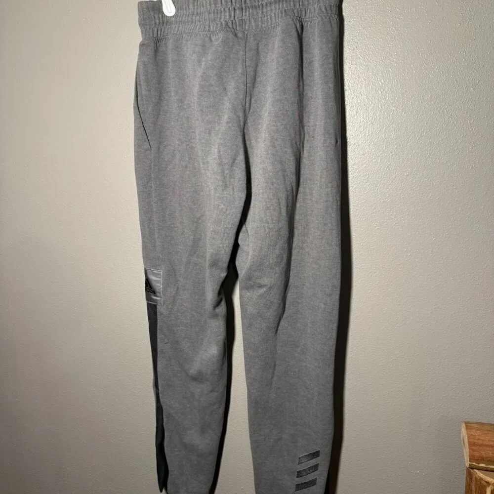 Adidas Basketball Club pants